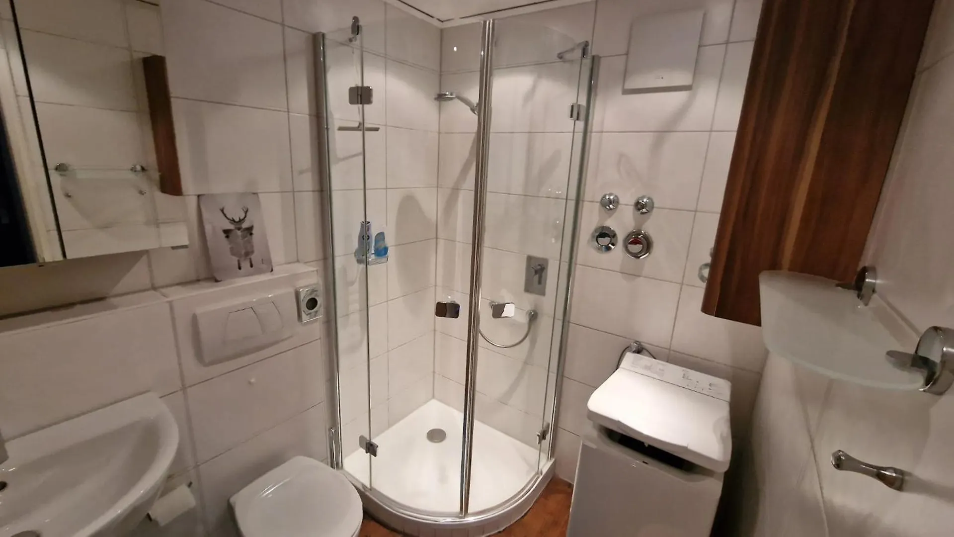 شقة Fewo Allgaeuzeit Mit Hallenbad & Sauna & Kostenlosem Wlan ميسين-فيلامس